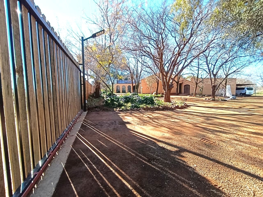 Commercial Property for Sale in Bloemdal Free State